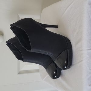 Black heeled booties from Michael Antonio. Size 7.5